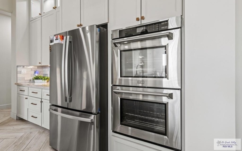 1910 Turtle Dove Cir, HARLINGEN, TX 78550, 4 Bedrooms Bedrooms, ,6 BathroomsBathrooms,Residential,For Sale,1910 Turtle Dove Cir,0,29769854