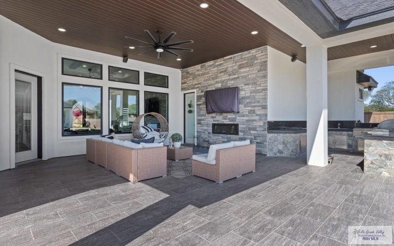 1910 Turtle Dove Cir, HARLINGEN, TX 78550, 4 Bedrooms Bedrooms, ,6 BathroomsBathrooms,Residential,For Sale,1910 Turtle Dove Cir,0,29769854