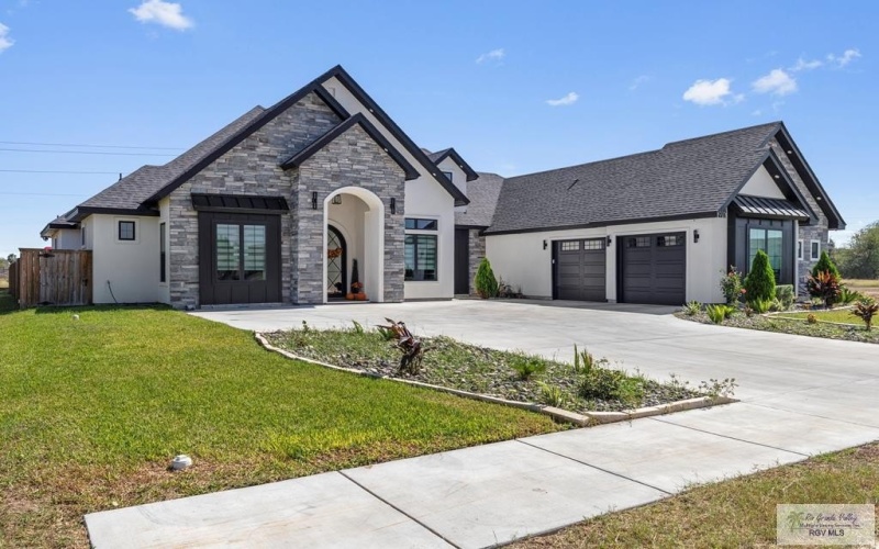 1910 Turtle Dove Cir, HARLINGEN, TX 78550, 4 Bedrooms Bedrooms, ,6 BathroomsBathrooms,Residential,For Sale,1910 Turtle Dove Cir,0,29769854