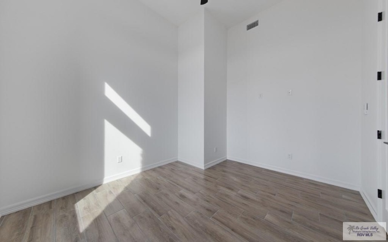 1869 SAM CIR, HARLINGEN, TX 78552, 3 Bedrooms Bedrooms, ,2 BathroomsBathrooms,Residential,For Sale,1869 SAM CIR,0,29770577