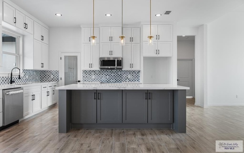 1869 SAM CIR, HARLINGEN, TX 78552, 3 Bedrooms Bedrooms, ,2 BathroomsBathrooms,Residential,For Sale,1869 SAM CIR,0,29770577