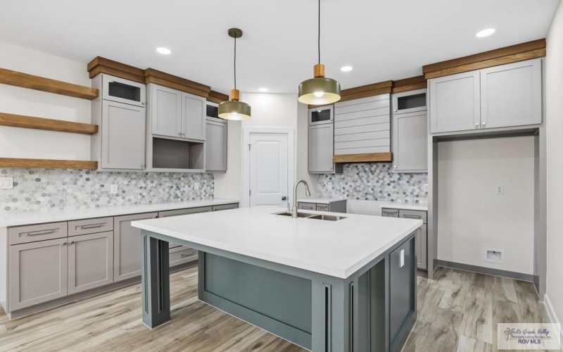 2924 ZEB DR, BROWNSVILLE, TX 78526, 3 Habitaciones Habitaciones , ,2 BañosBaños,Residential,En Venta,2924 ZEB DR,0,29770582