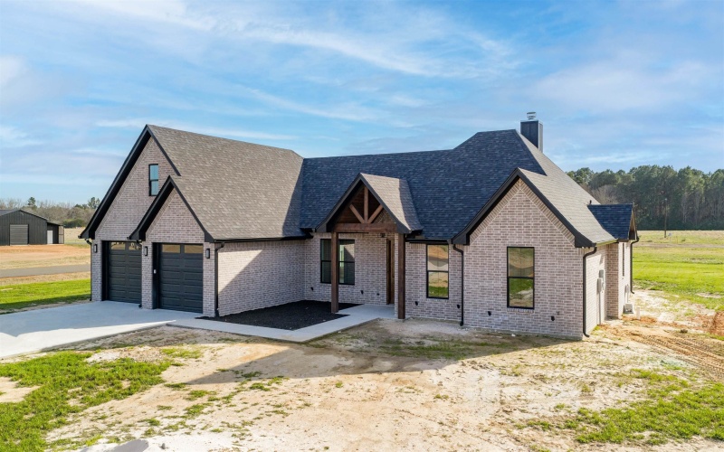 134 Sleep Easy Trl, Kilgore, TX 75662, 4 Bedrooms Bedrooms, ,2 BathroomsBathrooms,Residential,For Sale,134 Sleep Easy Trl,0,20258278