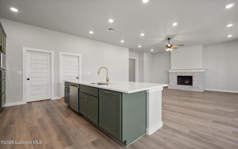 5409 109th Street, Lubbock, TX 79424, 4 Bedrooms Bedrooms, ,3 BathroomsBathrooms,Residential,For Sale,5409 109th Street,0,202553553