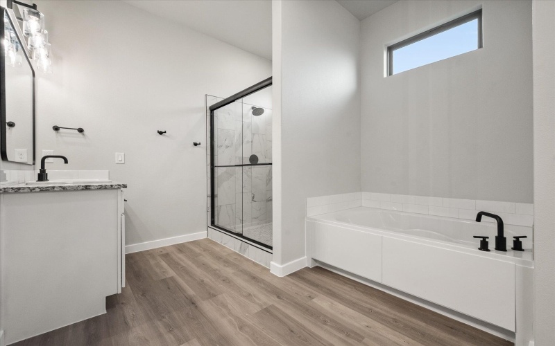 5409 106th Street, Lubbock, TX 79424, 4 Bedrooms Bedrooms, ,3 BathroomsBathrooms,Residential,For Sale,5409 106th Street,0,202558350