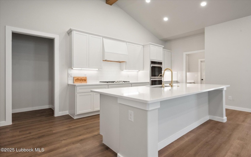 5403 106th Street, Lubbock, TX 79424, 4 Bedrooms Bedrooms, ,3 BathroomsBathrooms,Residential,For Sale,5403 106th Street,0,202561297