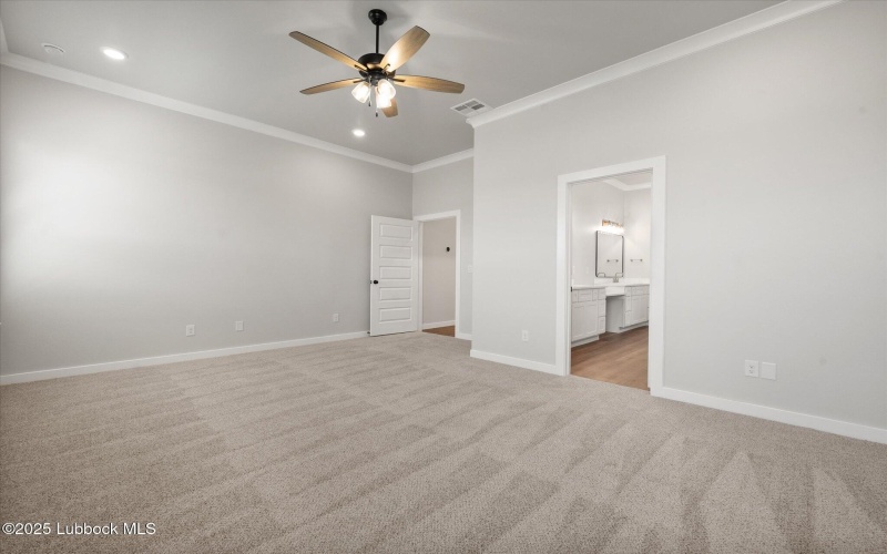 5403 106th Street, Lubbock, TX 79424, 4 Bedrooms Bedrooms, ,3 BathroomsBathrooms,Residential,For Sale,5403 106th Street,0,202561297