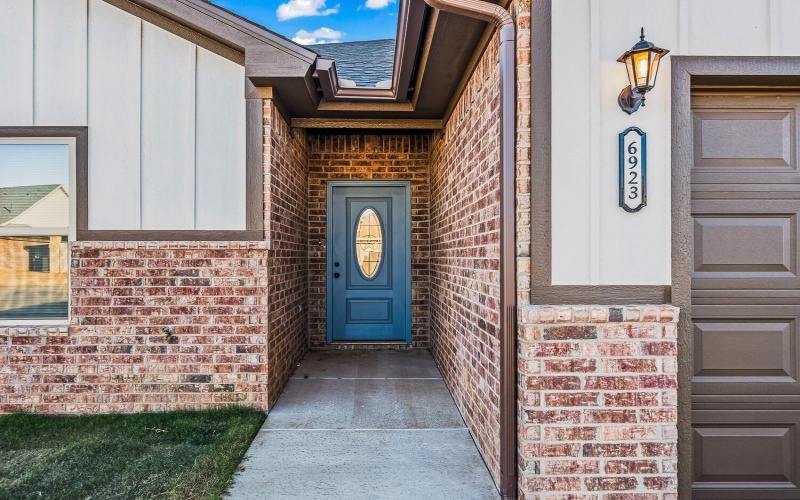 6923 17th Street, Lubbock, TX 79416, 3 Bedrooms Bedrooms, ,2 BathroomsBathrooms,Residential,For Sale,6923 17th Street,0,202564096