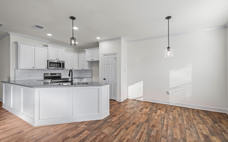 6921 17th Street, Lubbock, TX 79416, 3 Bedrooms Bedrooms, ,2 BathroomsBathrooms,Residential,For Sale,6921 17th Street,0,202564098