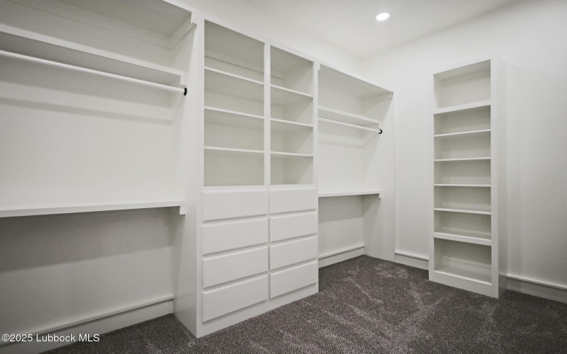 7516 57th Street, Lubbock, TX 79407, 4 Bedrooms Bedrooms, ,2 BathroomsBathrooms,Residential,For Sale,7516 57th Street,0,202564104