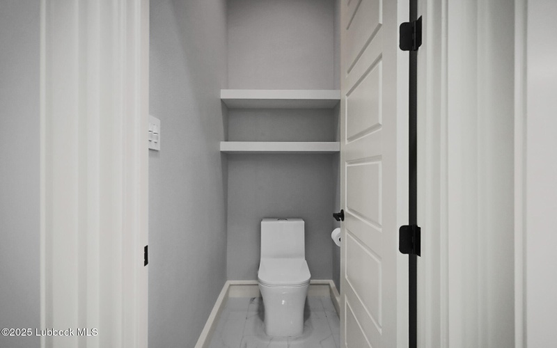 7516 57th Street, Lubbock, TX 79407, 4 Bedrooms Bedrooms, ,2 BathroomsBathrooms,Residential,For Sale,7516 57th Street,0,202564104