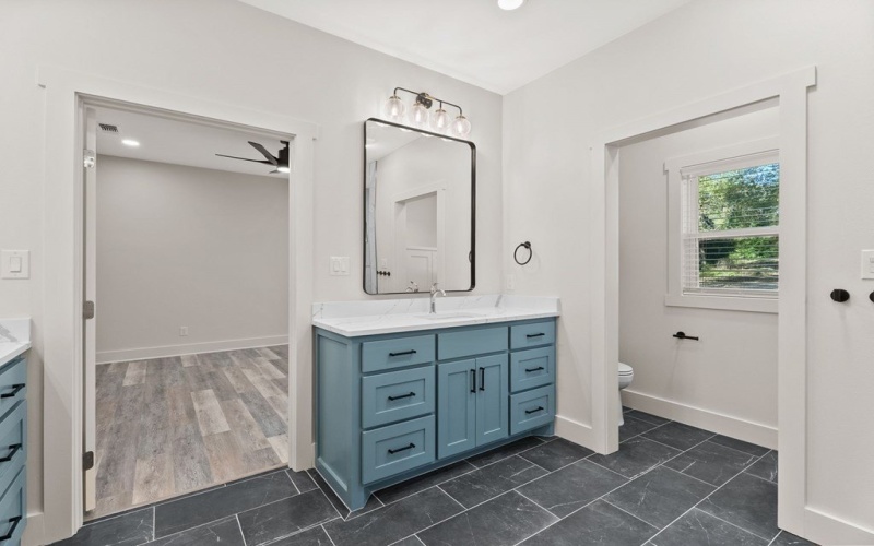 2200 Virginia Avenue, Nacogdoches, TX 75964, 3 Habitaciones Habitaciones , ,2 BañosBaños,Residential,En Venta,2200 Virginia Avenue,0,22502051