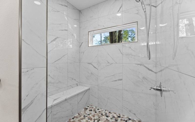 2200 Virginia Avenue, Nacogdoches, TX 75964, 3 Habitaciones Habitaciones , ,2 BañosBaños,Residential,En Venta,2200 Virginia Avenue,0,22502051