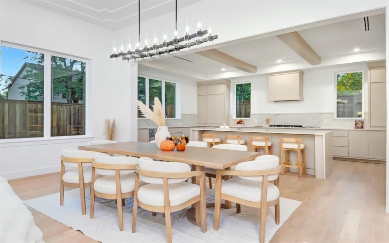 3736 Van Ness Lane, Dallas, TX 75220, 4 Bedrooms Bedrooms, ,3 BathroomsBathrooms,Residential,For Sale,3736 Van Ness Lane,0,21088981