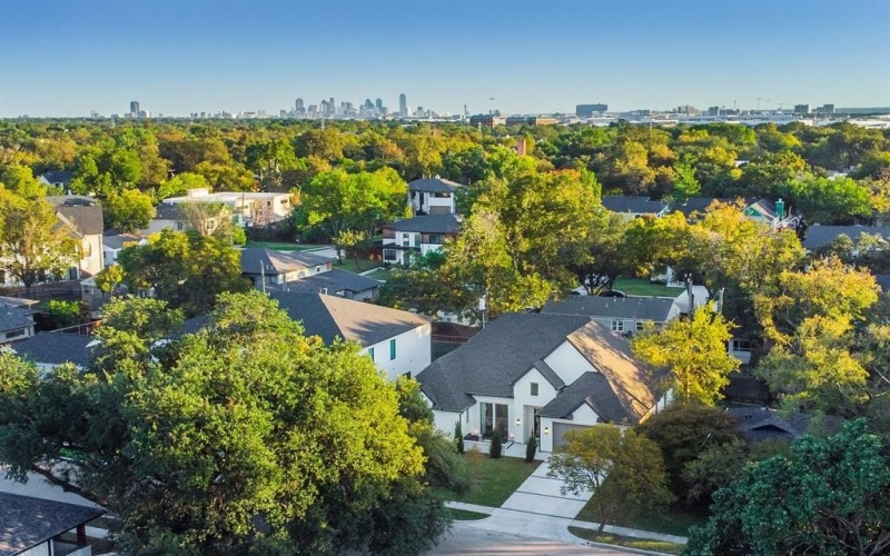 3736 Van Ness Lane, Dallas, TX 75220, 4 Bedrooms Bedrooms, ,3 BathroomsBathrooms,Residential,For Sale,3736 Van Ness Lane,0,21088981