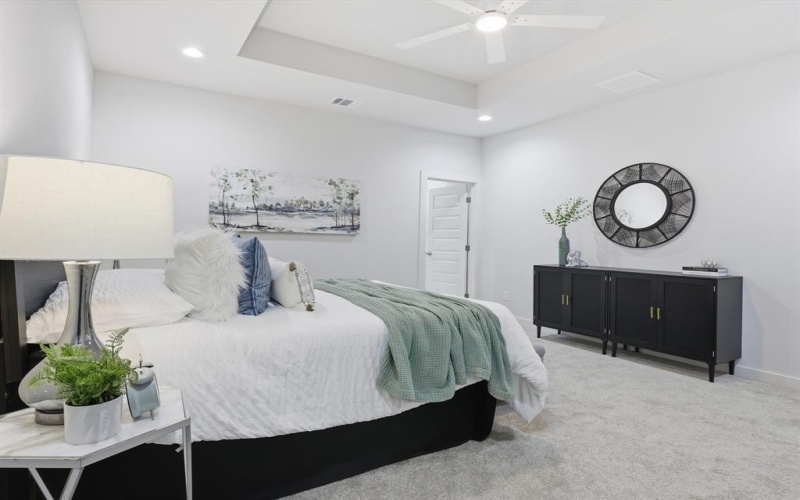 1130 Shaw Street, Dallas, TX 75212, 4 Bedrooms Bedrooms, ,3 BathroomsBathrooms,Residential,For Sale,1130 Shaw Street,0,21123381