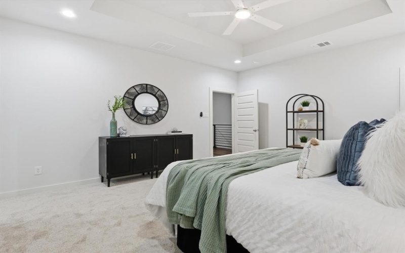 1130 Shaw Street, Dallas, TX 75212, 4 Bedrooms Bedrooms, ,3 BathroomsBathrooms,Residential,For Sale,1130 Shaw Street,0,21123381