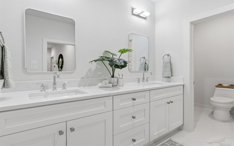 1130 Shaw Street, Dallas, TX 75212, 4 Bedrooms Bedrooms, ,3 BathroomsBathrooms,Residential,For Sale,1130 Shaw Street,0,21123381