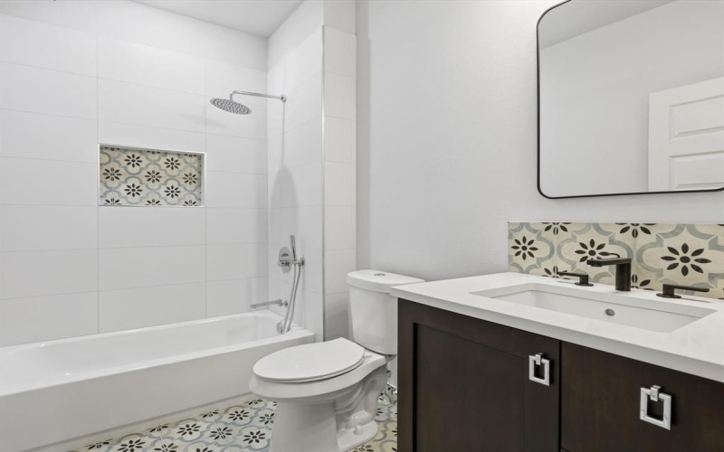 1130 Shaw Street, Dallas, TX 75212, 4 Bedrooms Bedrooms, ,3 BathroomsBathrooms,Residential,For Sale,1130 Shaw Street,0,21123381