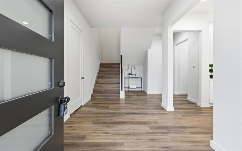 1130 Shaw Street, Dallas, TX 75212, 4 Bedrooms Bedrooms, ,3 BathroomsBathrooms,Residential,For Sale,1130 Shaw Street,0,21123381