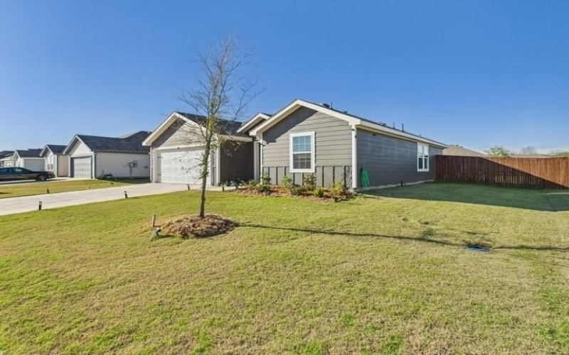 3808 Pilatus Avenue, Corsicana, TX 75110, 2 Bedrooms Bedrooms, ,2 BathroomsBathrooms,Residential,For Sale,3808 Pilatus Avenue,0,21127212