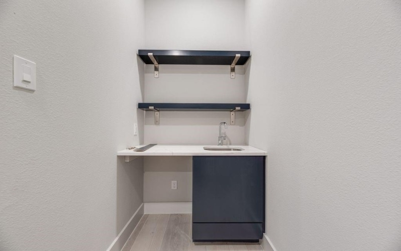 2284 County Road 222, Anna, TX 75409, 5 Bedrooms Bedrooms, ,6 BathroomsBathrooms,Residential,For Sale,2284 County Road 222,0,21128944