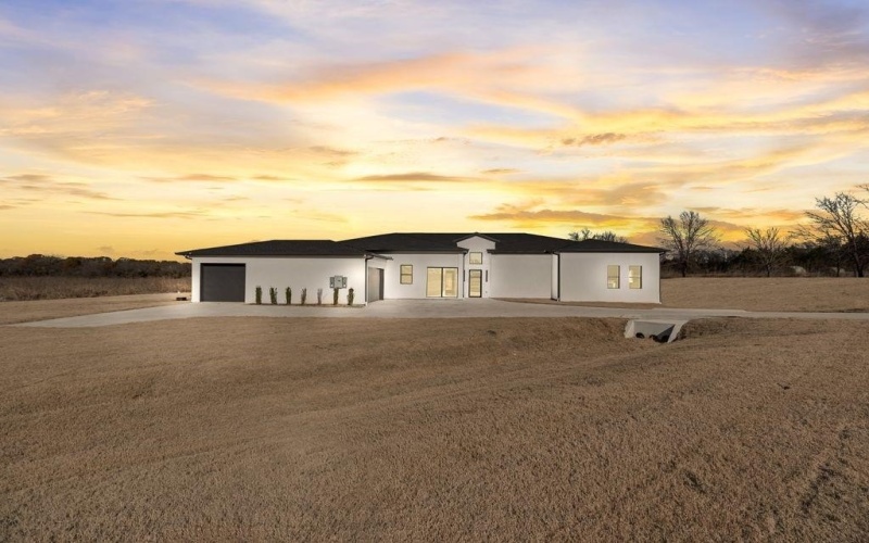 2284 County Road 222, Anna, TX 75409, 5 Bedrooms Bedrooms, ,6 BathroomsBathrooms,Residential,For Sale,2284 County Road 222,0,21128944