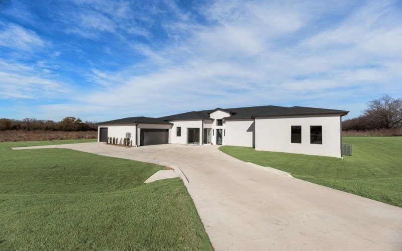 2284 County Road 222, Anna, TX 75409, 5 Bedrooms Bedrooms, ,6 BathroomsBathrooms,Residential,For Sale,2284 County Road 222,0,21128944