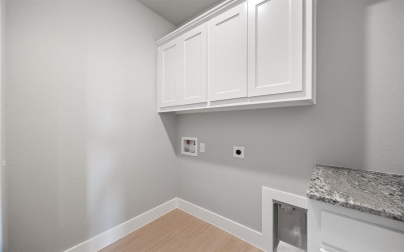 305 Caro Drive, West Tawakoni, TX 75474, 4 Habitaciones Habitaciones , ,2 BañosBaños,Residential,En Venta,305 Caro Drive,0,21130116