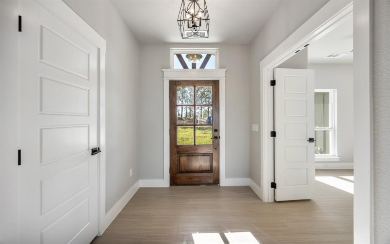 305 Caro Drive, West Tawakoni, TX 75474, 4 Habitaciones Habitaciones , ,2 BañosBaños,Residential,En Venta,305 Caro Drive,0,21130116