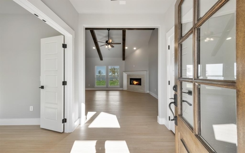 305 Caro Drive, West Tawakoni, TX 75474, 4 Habitaciones Habitaciones , ,2 BañosBaños,Residential,En Venta,305 Caro Drive,0,21130116