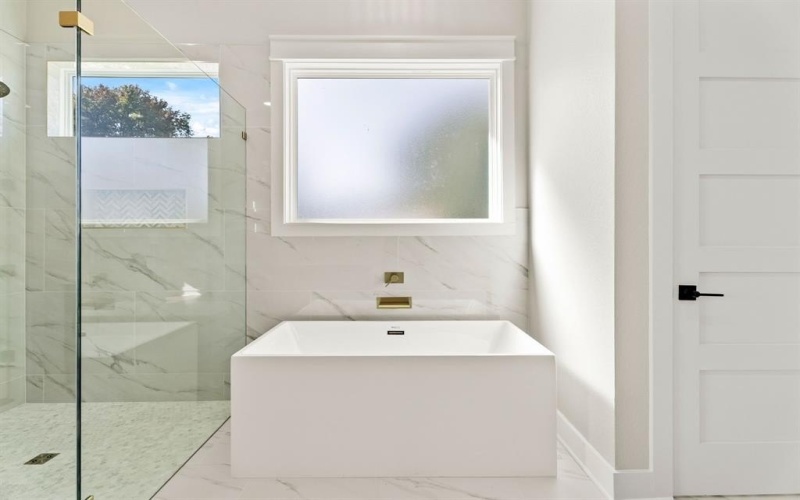 22405 Blue Water, Chandler, TX 75758, 4 Habitaciones Habitaciones , ,5 BañosBaños,Residential,En Venta,22405 Blue Water,0,21130197