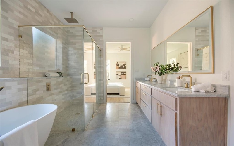 3902 Furey Street, Dallas, TX 75212, 5 Habitaciones Habitaciones , ,3 BañosBaños,Residential,En Venta,3902 Furey Street,0,21130406