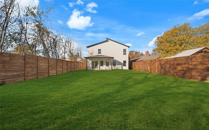 3902 Furey Street, Dallas, TX 75212, 5 Habitaciones Habitaciones , ,3 BañosBaños,Residential,En Venta,3902 Furey Street,0,21130406