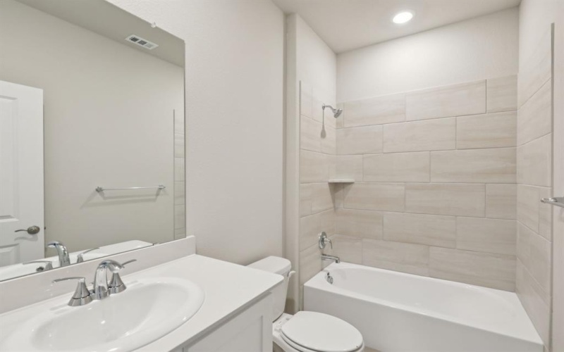 6608 Denim Drive, Fort Worth, TX 76036, 5 Habitaciones Habitaciones , ,3 BañosBaños,Residential,En Venta,6608 Denim Drive,0,21130478