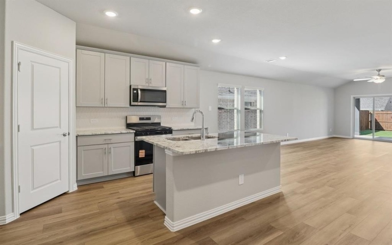 711 London Town Lane, Princeton, TX 75071, 3 Bedrooms Bedrooms, ,2 BathroomsBathrooms,Residential,For Sale,711 London Town Lane,0,21130482