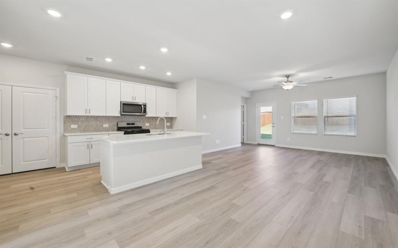 706 Leavenworth Drive, Princeton, TX 75071, 4 Bedrooms Bedrooms, ,2 BathroomsBathrooms,Residential,For Sale,706 Leavenworth Drive,0,21130485