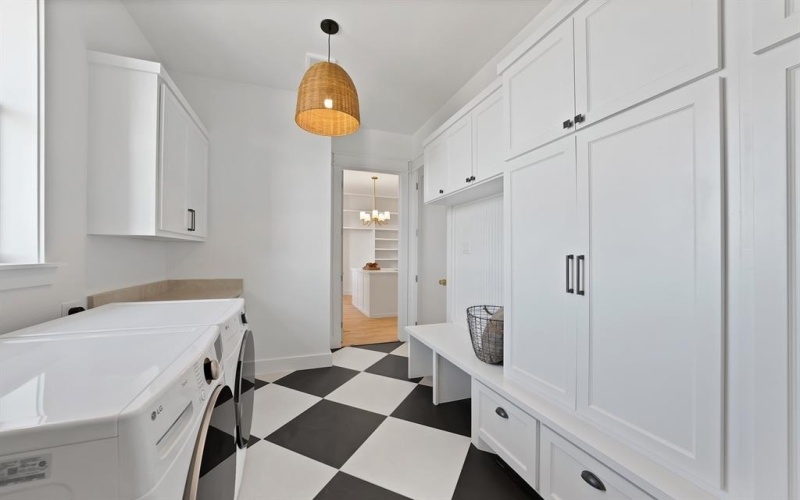 160 Robnett Road, Waxahachie, TX 75165, 4 Bedrooms Bedrooms, ,5 BathroomsBathrooms,Residential,For Sale,160 Robnett Road,0,21130500