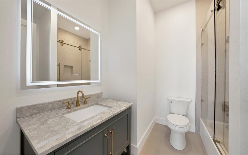 160 Robnett Road, Waxahachie, TX 75165, 4 Bedrooms Bedrooms, ,5 BathroomsBathrooms,Residential,For Sale,160 Robnett Road,0,21130500