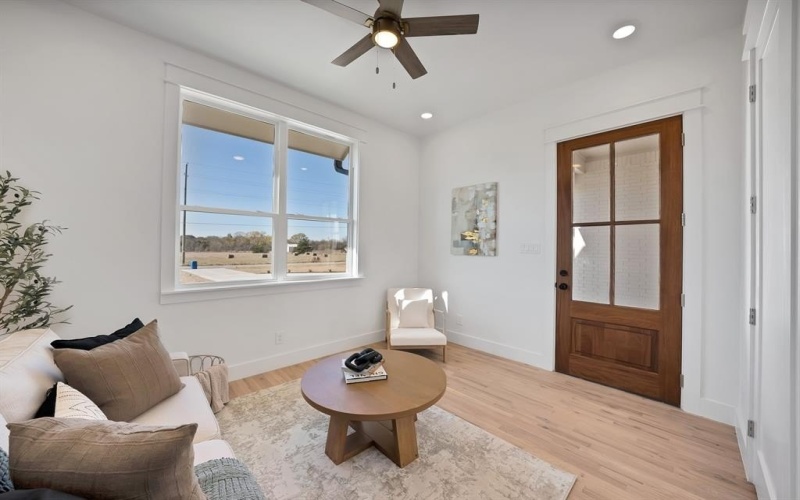 160 Robnett Road, Waxahachie, TX 75165, 4 Bedrooms Bedrooms, ,5 BathroomsBathrooms,Residential,For Sale,160 Robnett Road,0,21130500