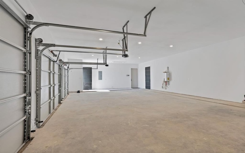 160 Robnett Road, Waxahachie, TX 75165, 4 Bedrooms Bedrooms, ,5 BathroomsBathrooms,Residential,For Sale,160 Robnett Road,0,21130500