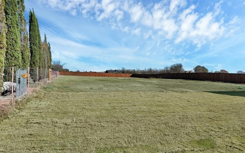 160 Robnett Road, Waxahachie, TX 75165, 4 Bedrooms Bedrooms, ,5 BathroomsBathrooms,Residential,For Sale,160 Robnett Road,0,21130500