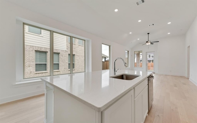 519 Embargo Drive, Fate, TX 75189, 3 Bedrooms Bedrooms, ,2 BathroomsBathrooms,Residential,For Sale,519 Embargo Drive,0,21130626