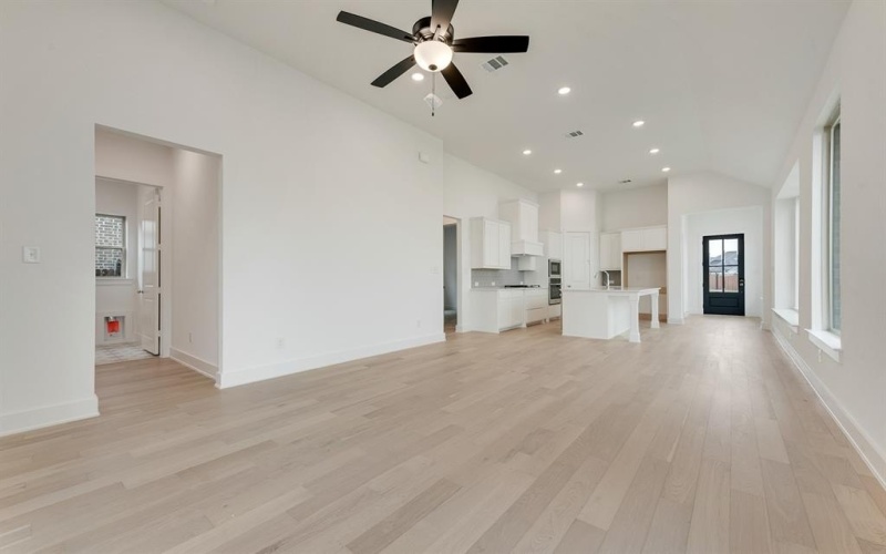 519 Embargo Drive, Fate, TX 75189, 3 Bedrooms Bedrooms, ,2 BathroomsBathrooms,Residential,For Sale,519 Embargo Drive,0,21130626