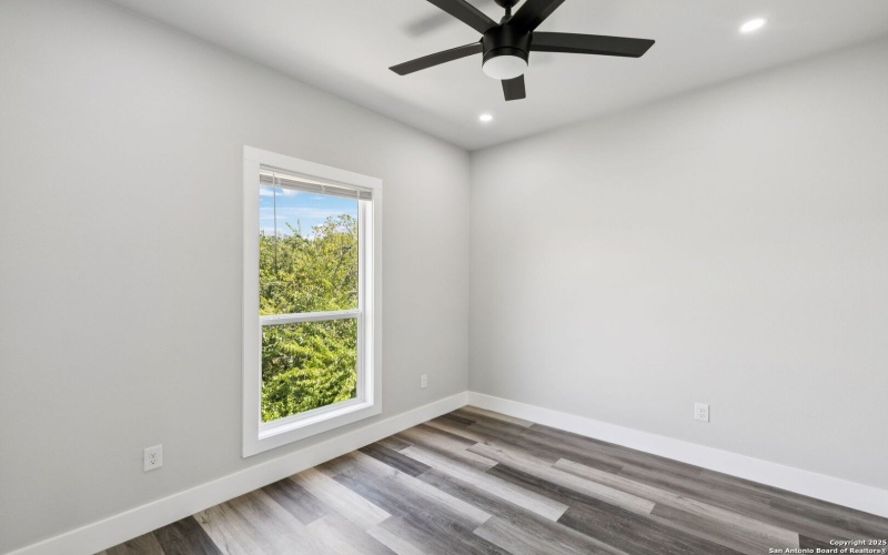 803 Indiana, San Antonio, TX 78210, 3 Bedrooms Bedrooms, ,2 BathroomsBathrooms,Residential,For Sale,803 Indiana,0,1927869