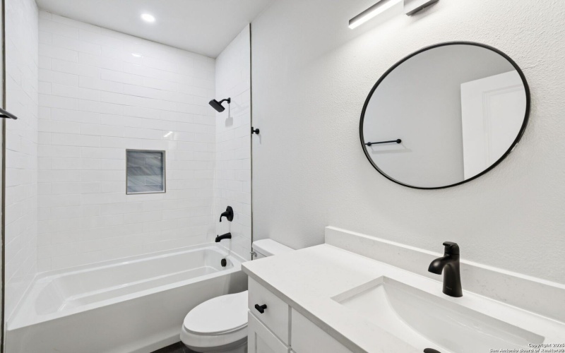 803 Indiana, San Antonio, TX 78210, 3 Bedrooms Bedrooms, ,2 BathroomsBathrooms,Residential,For Sale,803 Indiana,0,1927869