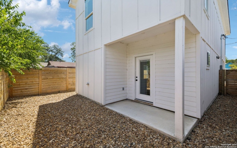 803 Indiana, San Antonio, TX 78210, 3 Bedrooms Bedrooms, ,2 BathroomsBathrooms,Residential,For Sale,803 Indiana,0,1927869