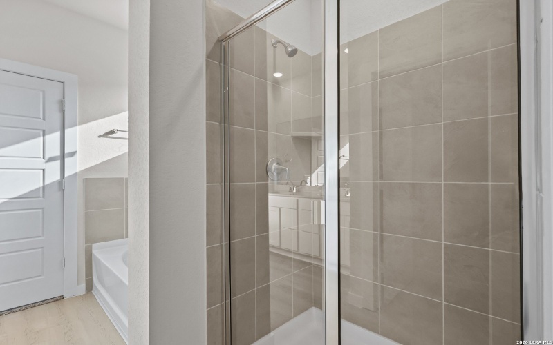 8114 CHAMPION CREEK, San Antonio, TX 78252, 3 Habitaciones Habitaciones , ,2 BañosBaños,Residential,En Venta,8114 CHAMPION CREEK,0,1927890