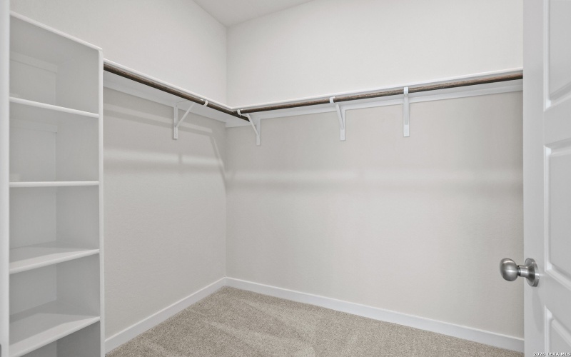 8114 CHAMPION CREEK, San Antonio, TX 78252, 3 Habitaciones Habitaciones , ,2 BañosBaños,Residential,En Venta,8114 CHAMPION CREEK,0,1927890