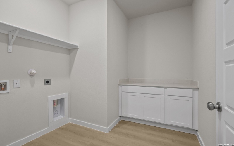 8114 CHAMPION CREEK, San Antonio, TX 78252, 3 Habitaciones Habitaciones , ,2 BañosBaños,Residential,En Venta,8114 CHAMPION CREEK,0,1927890